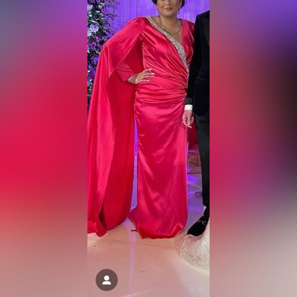 OPEN TO OFFER valdrin sahiti dress Swarovski crystal embellishment and over cape